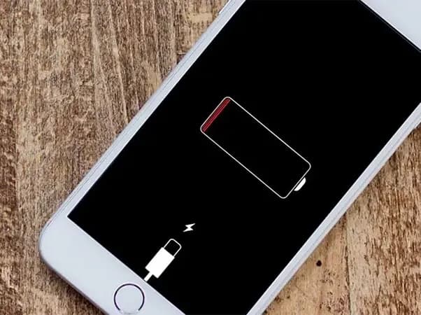 Cách sạc pin iPhone đúng cách giúp kéo dài tuổi thọ pin